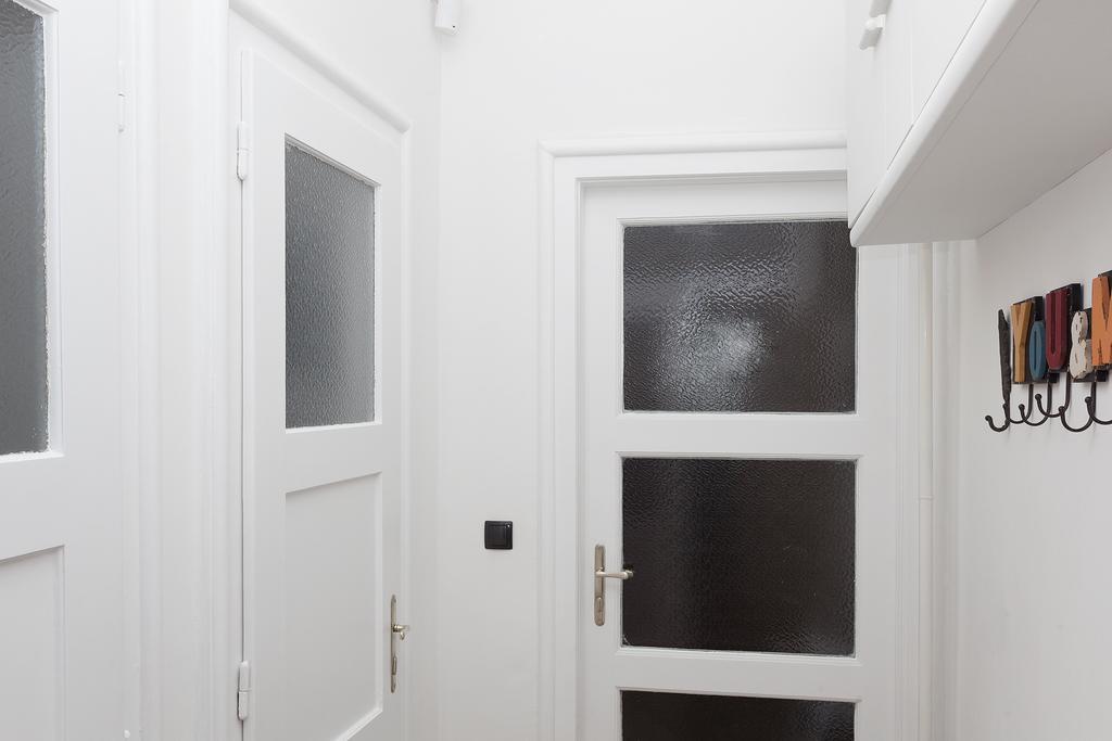 Star Apartment Загреб Екстериор снимка