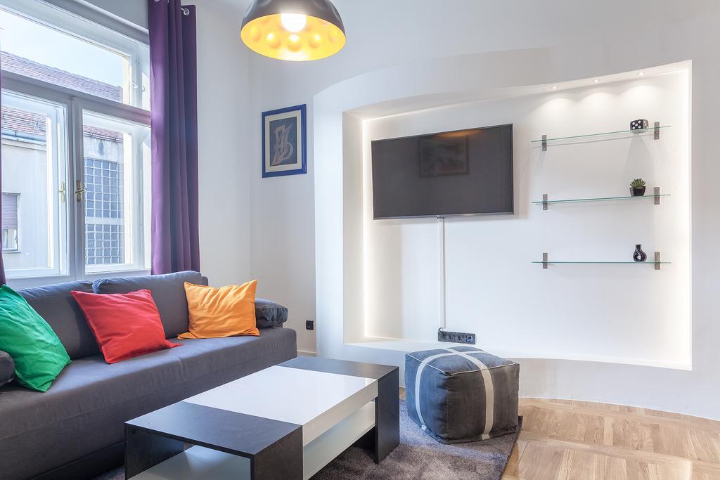 Star Apartment Загреб Екстериор снимка
